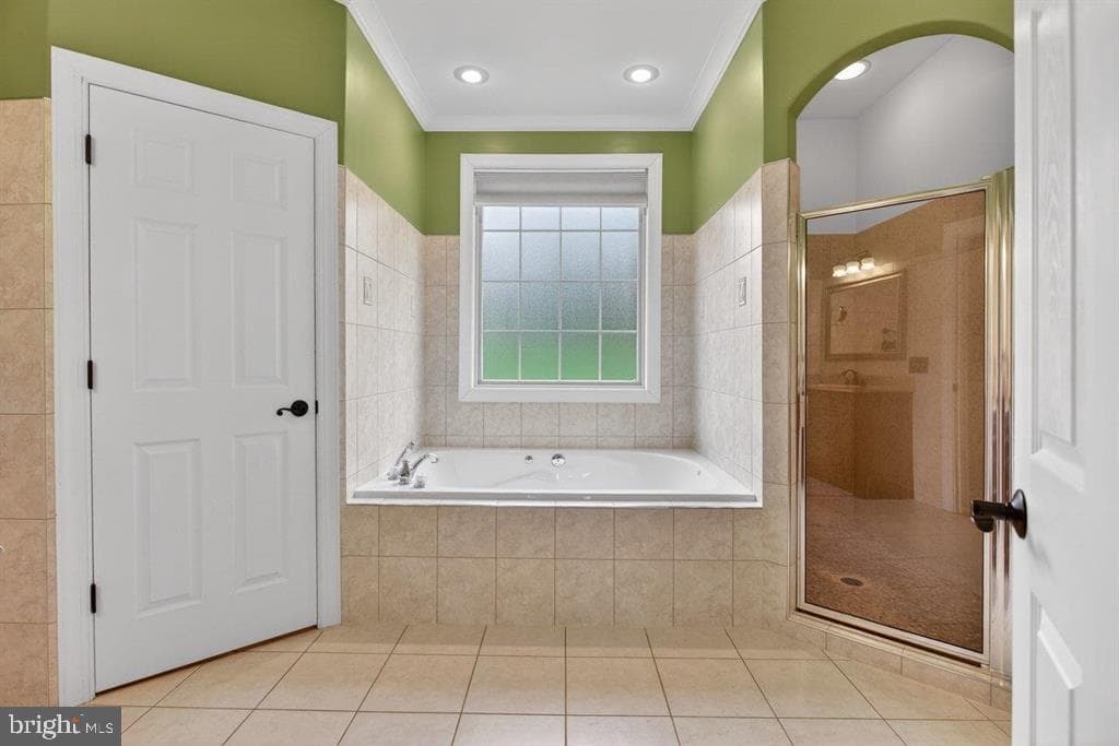 580 Regiment Road photo 28
