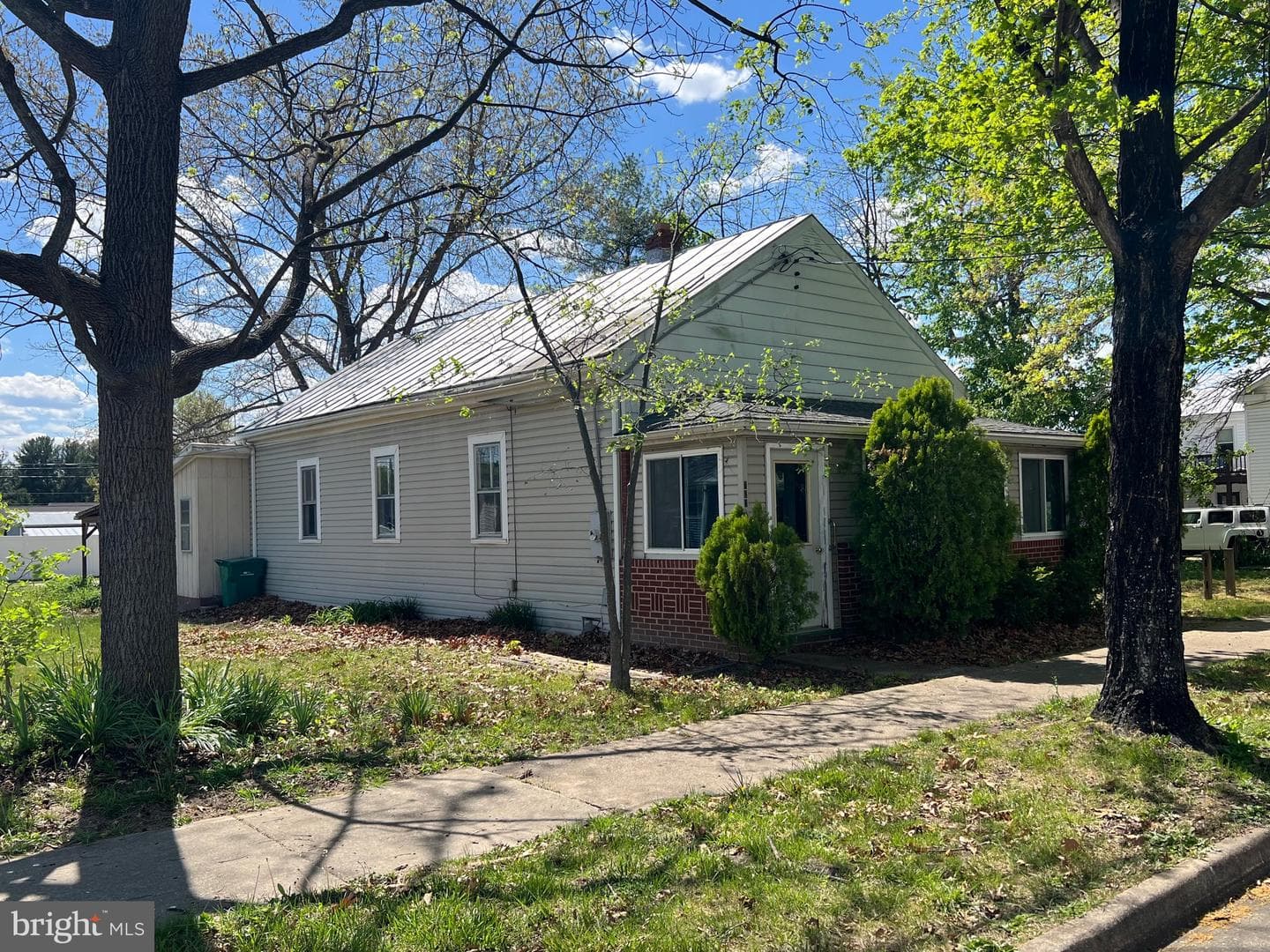 203 Sixth Street photo 2