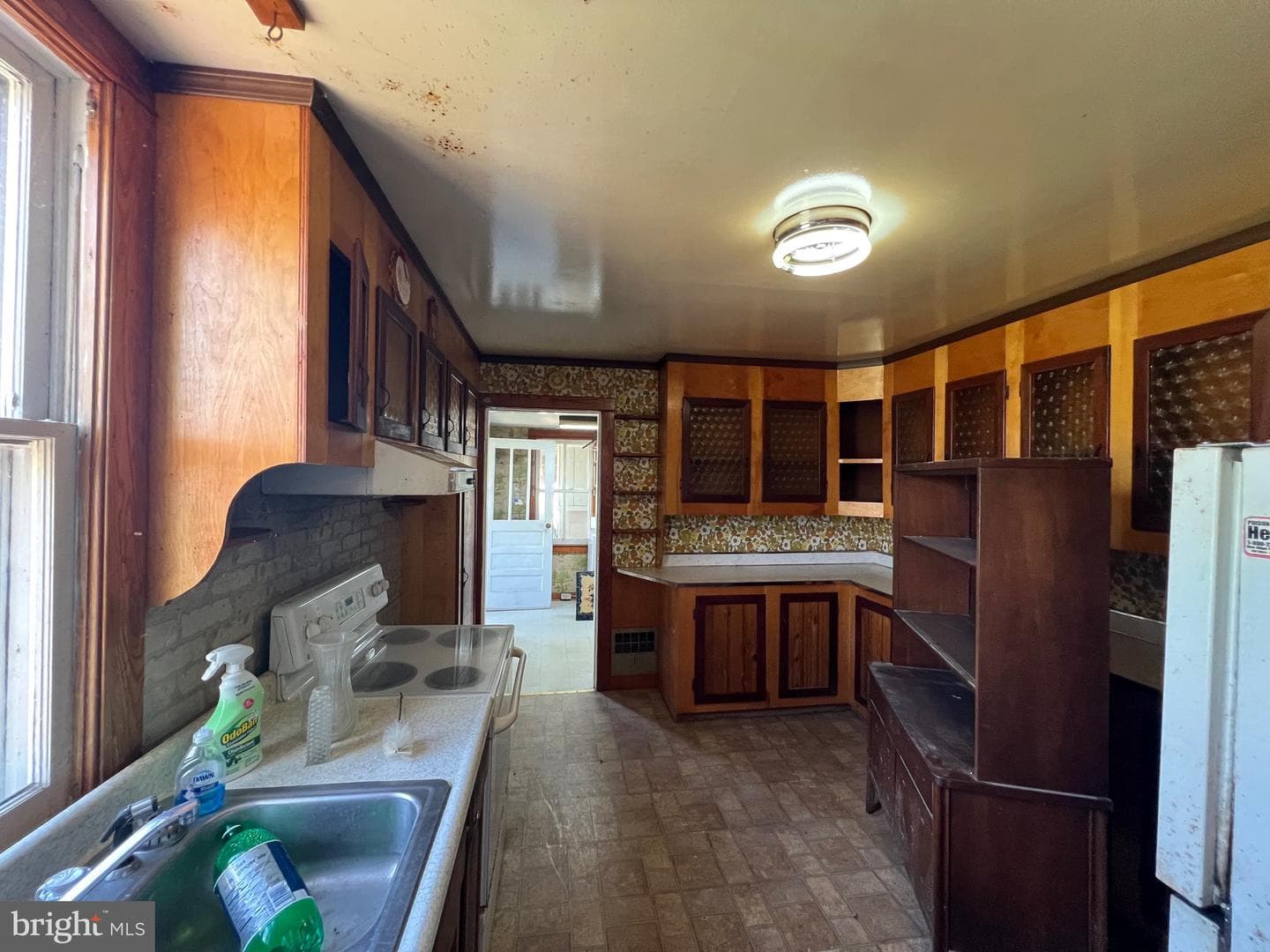 203 Sixth Street photo 6