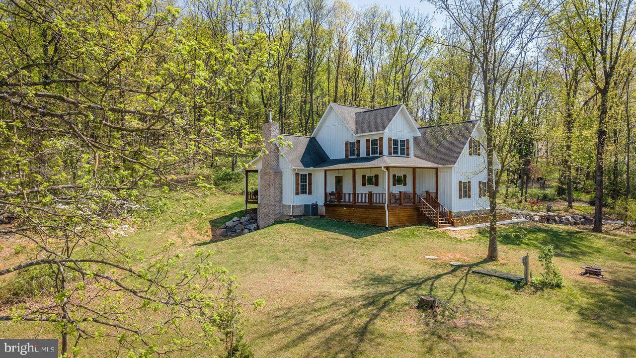 5266 Foothills Lane photo 3