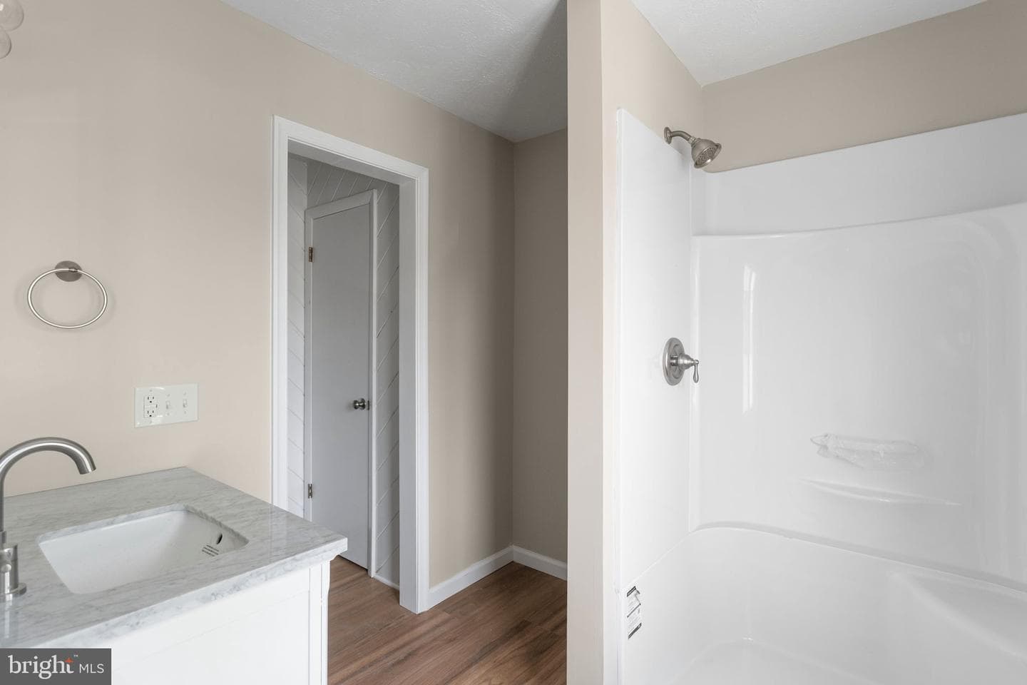 289 Morningside Drive photo 7