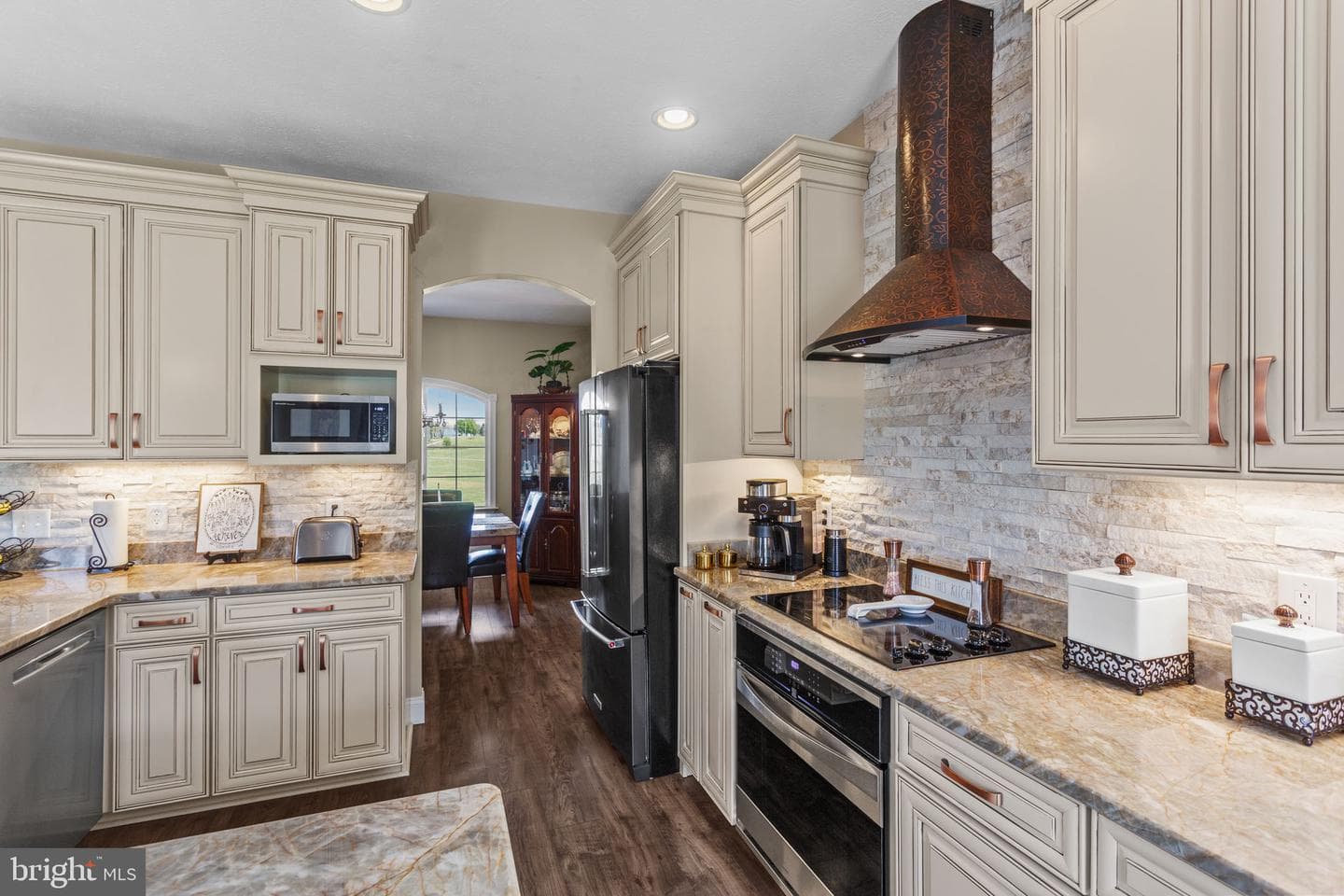 10005 Bonny Brae Lane photo 16