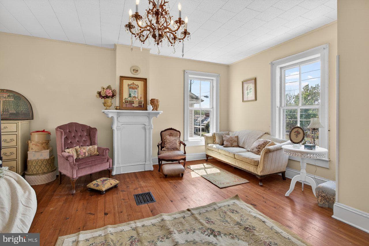 222 N Main Street photo 55