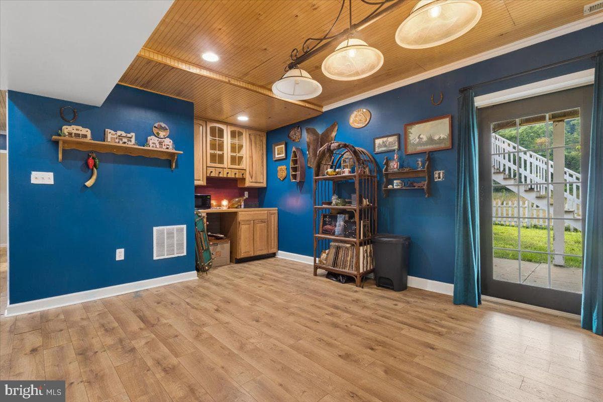 20448 Mount Pleasant Road photo 24