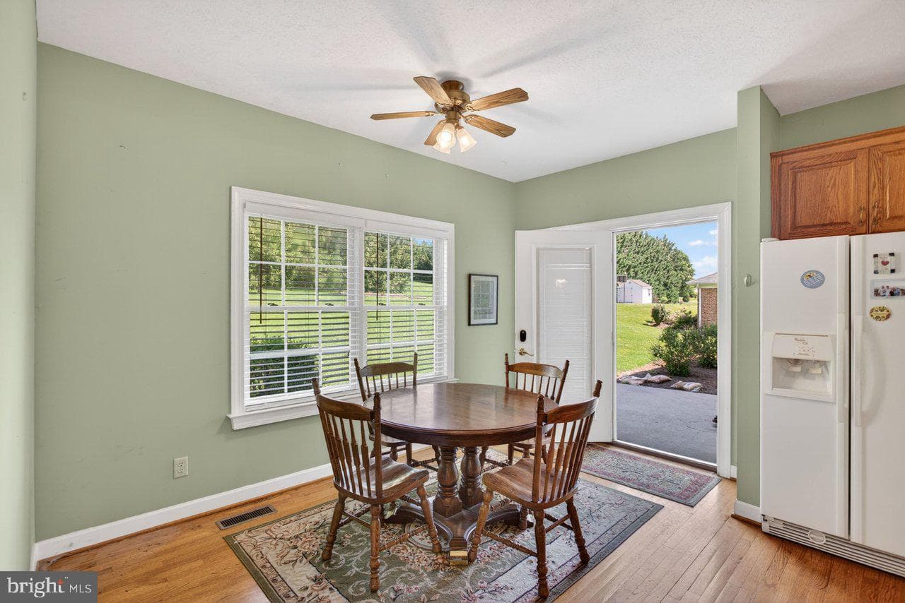 855 Wild Cherry Lane photo 42