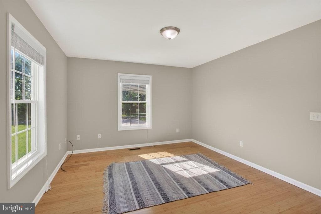 357 W Springbrook Road photo 19