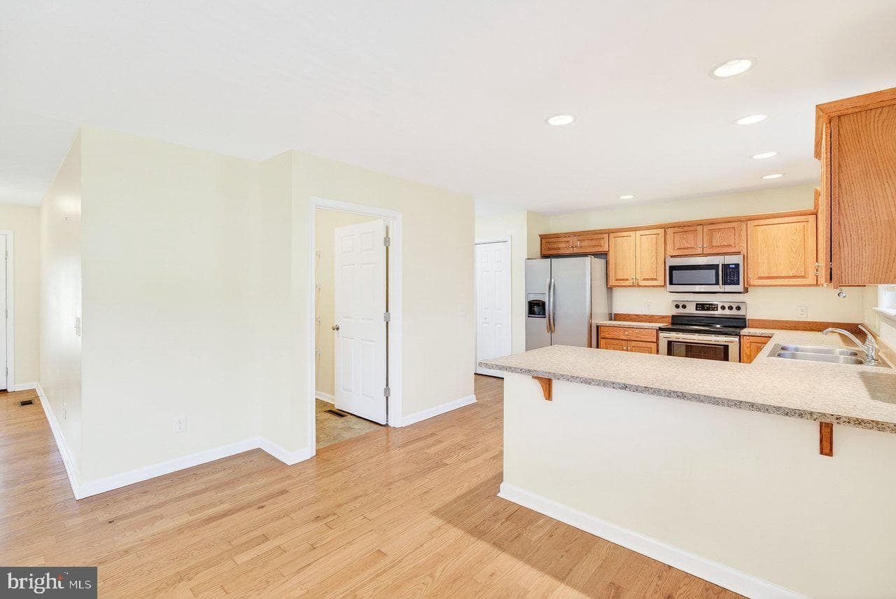 106 Seventh Street photo 15