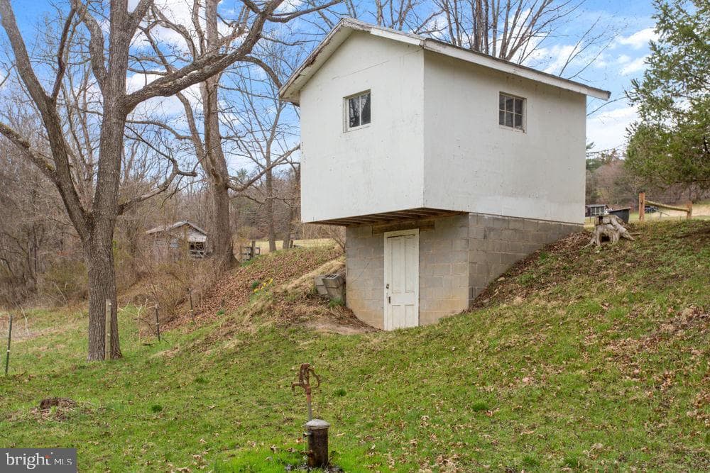 12111 Sleepy Hollow Lane photo 17