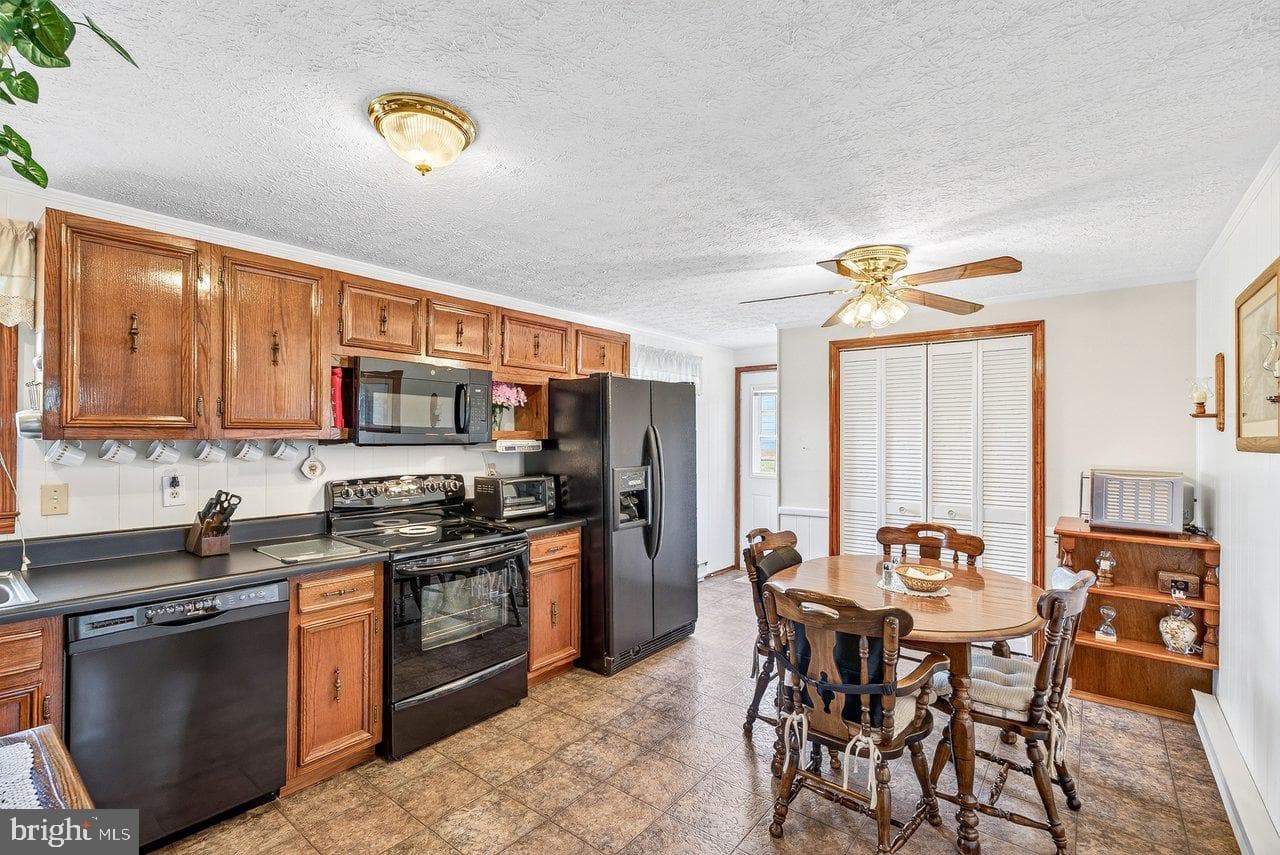 2627 Minie Ball Lane photo 10