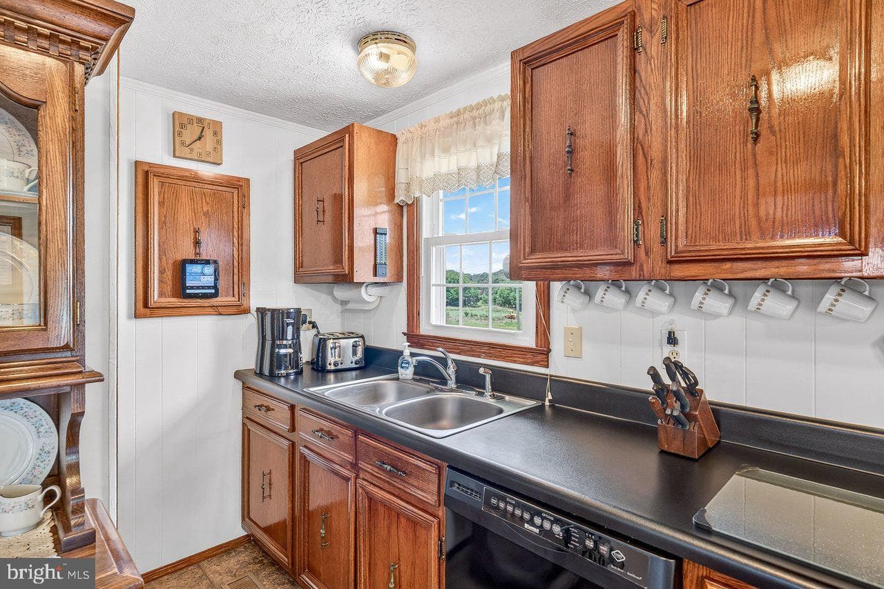 2627 Minie Ball Lane photo 12