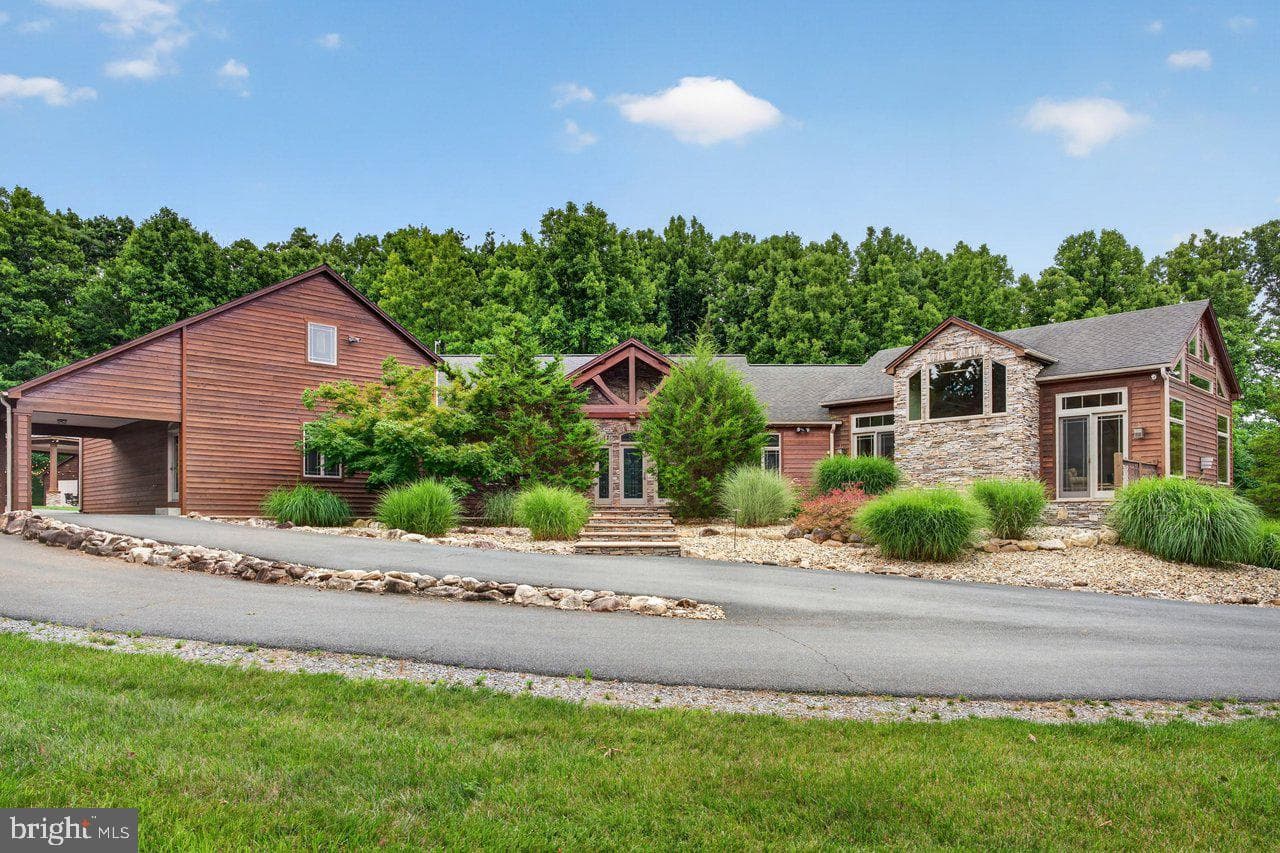 1380 Bloomer Springs Road, Mcgaheysville