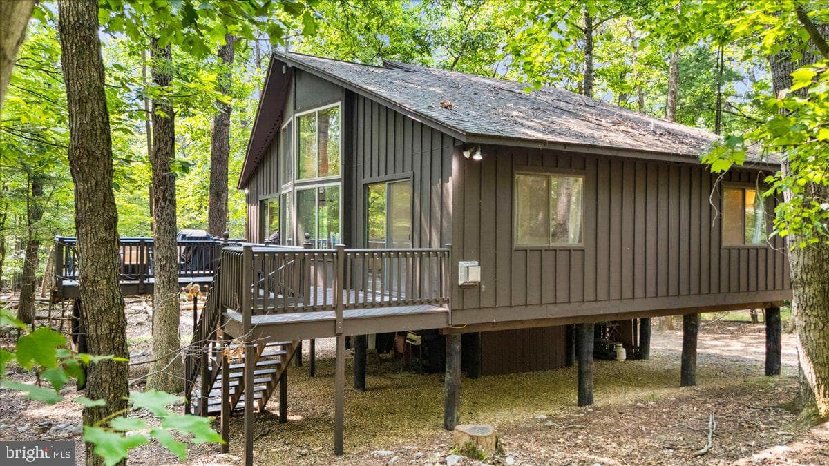 177 Kaylor Circle photo 3