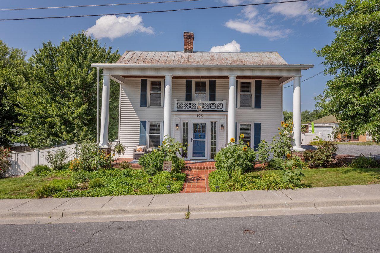 125 Mason Street photo 42