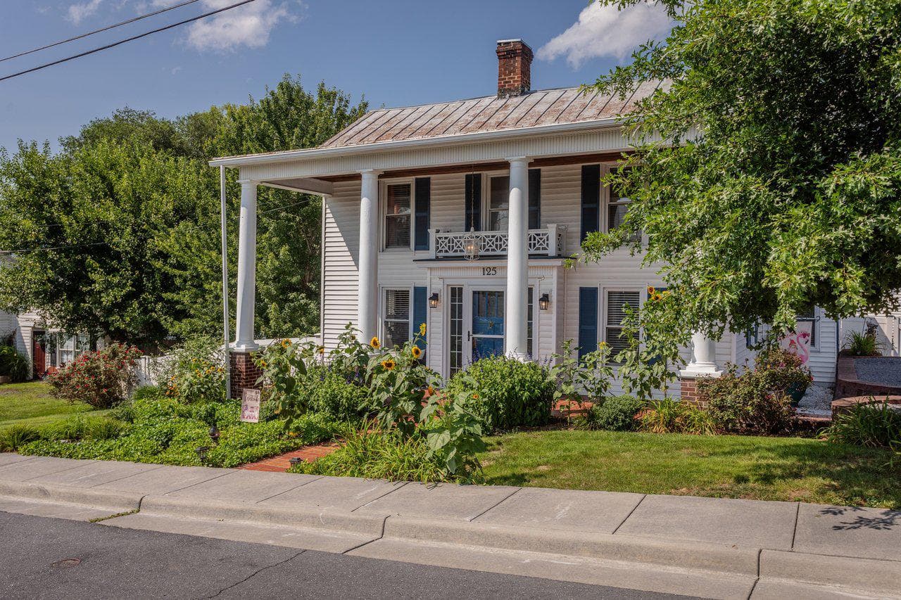 125 Mason Street photo 44