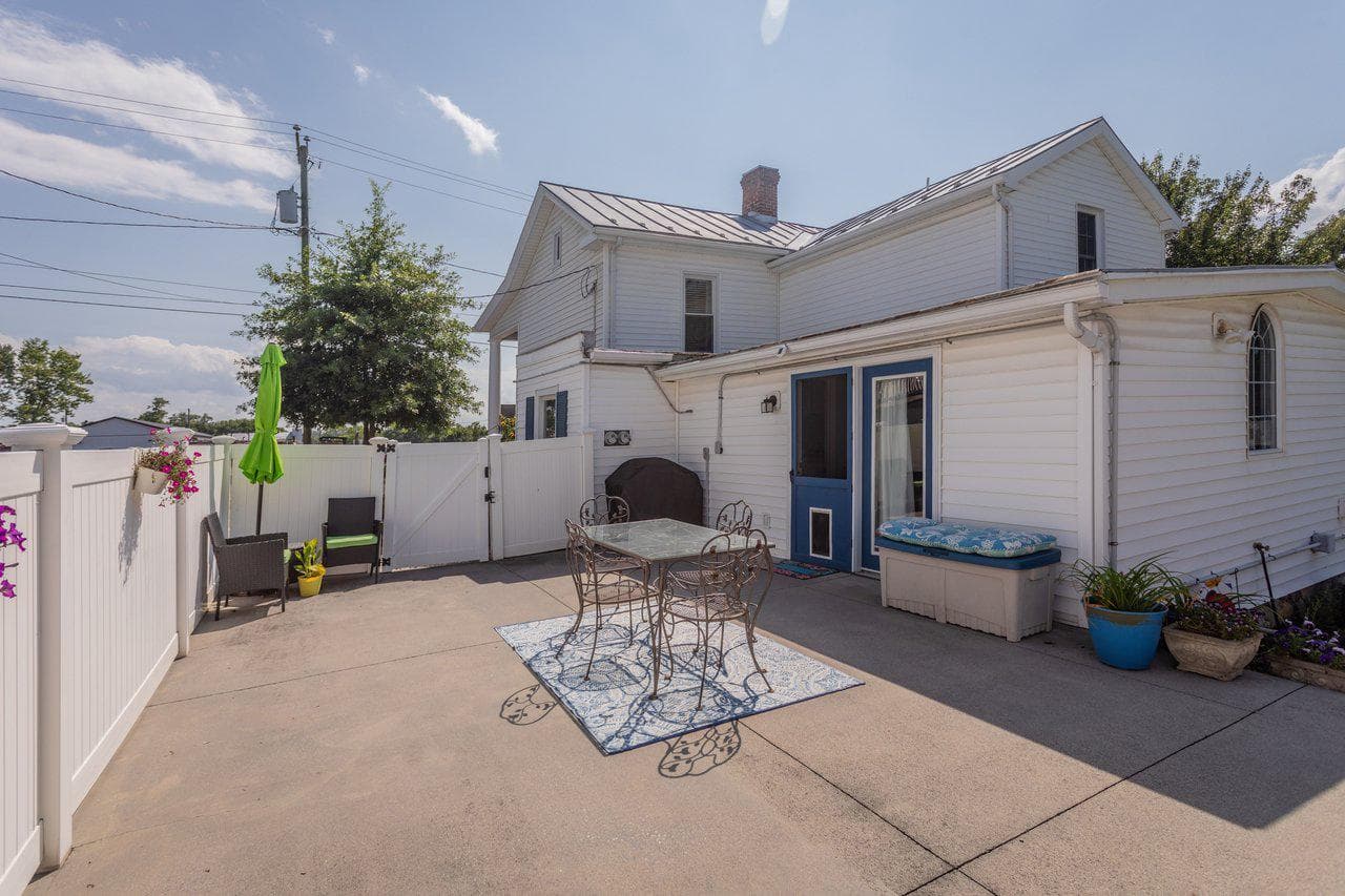 125 Mason Street photo 53