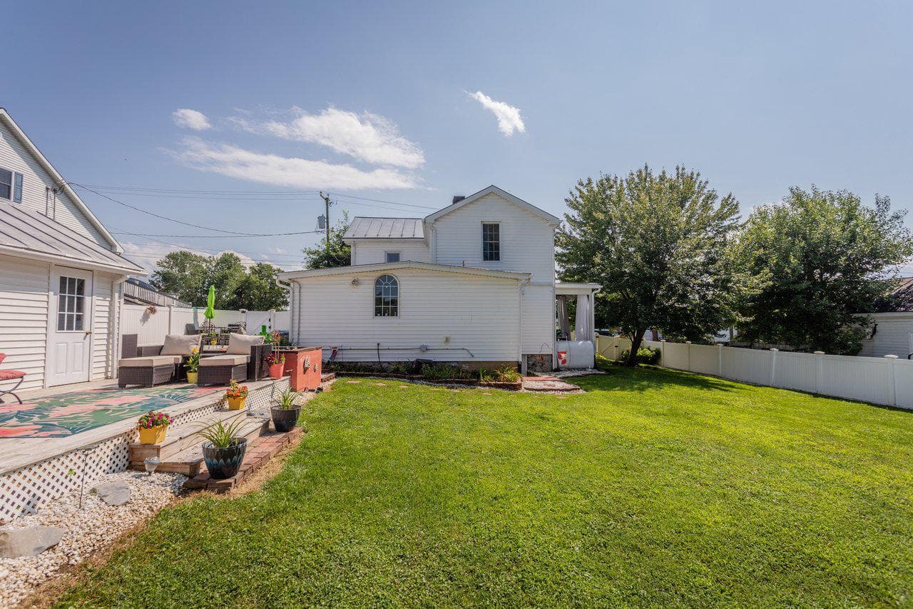 125 Mason Street photo 59