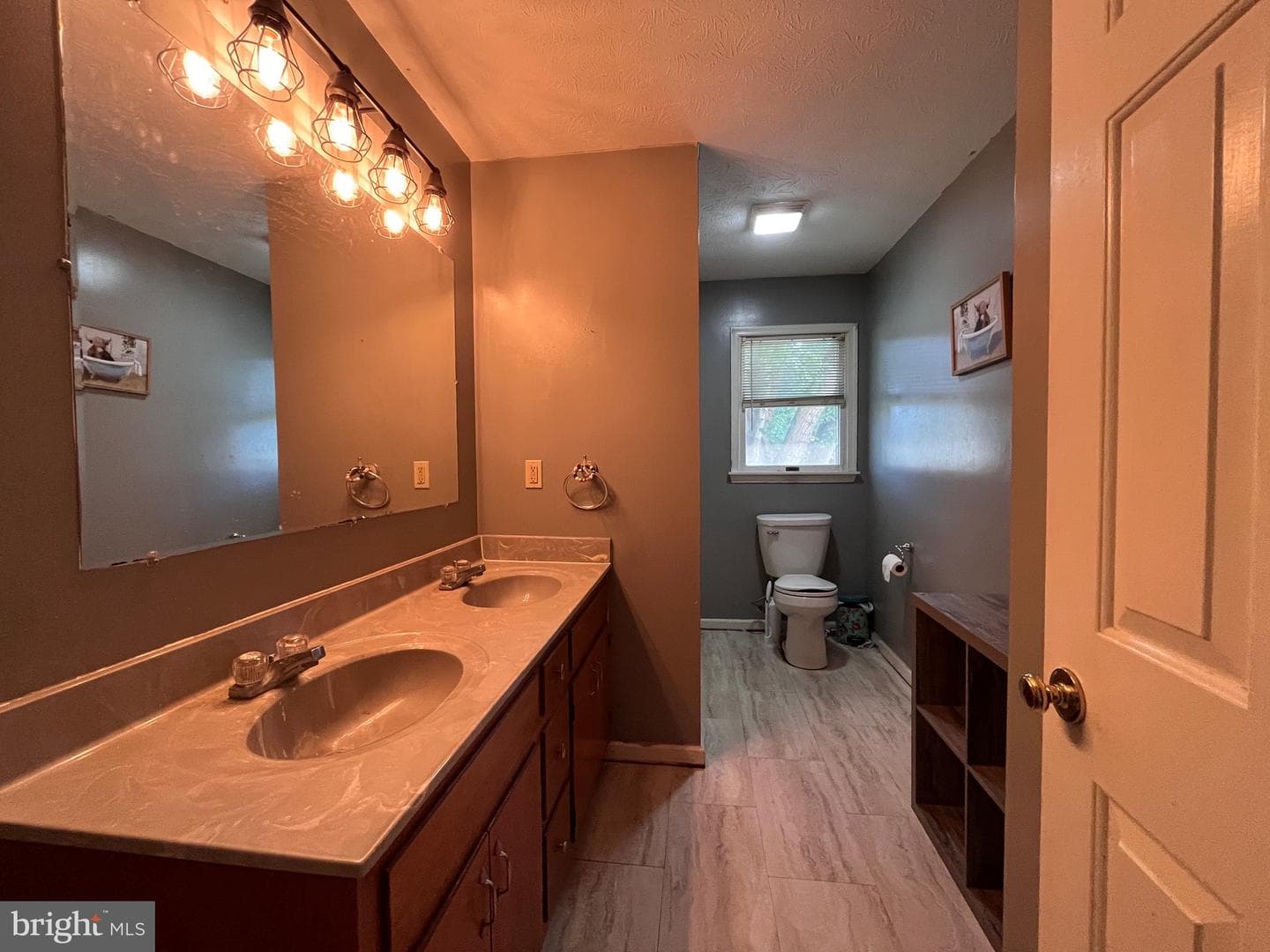 205 Tenth Street photo 10