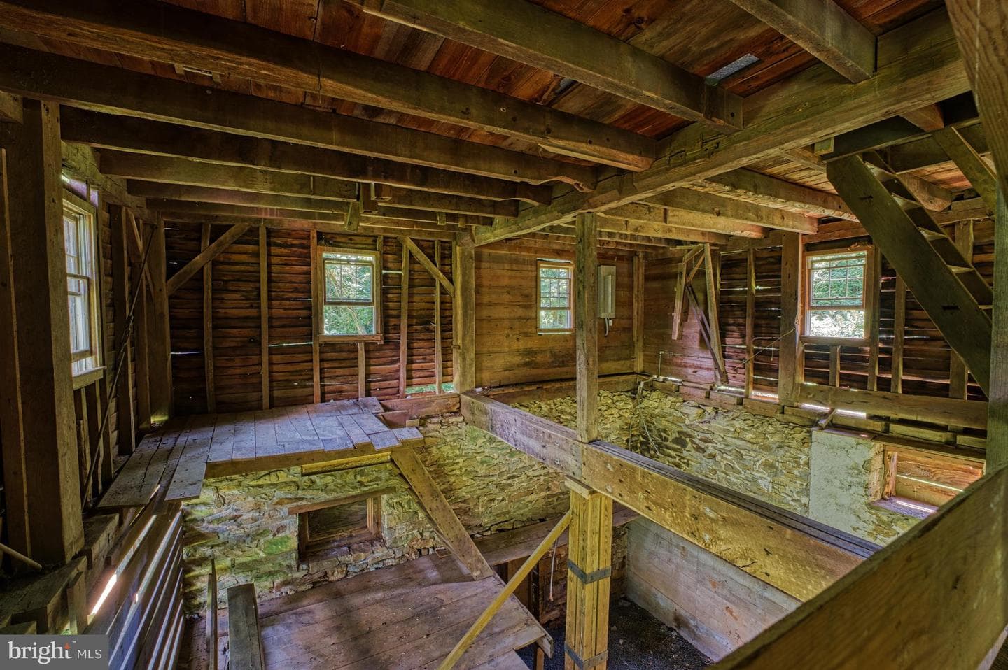 18 Old Mill Road photo 12