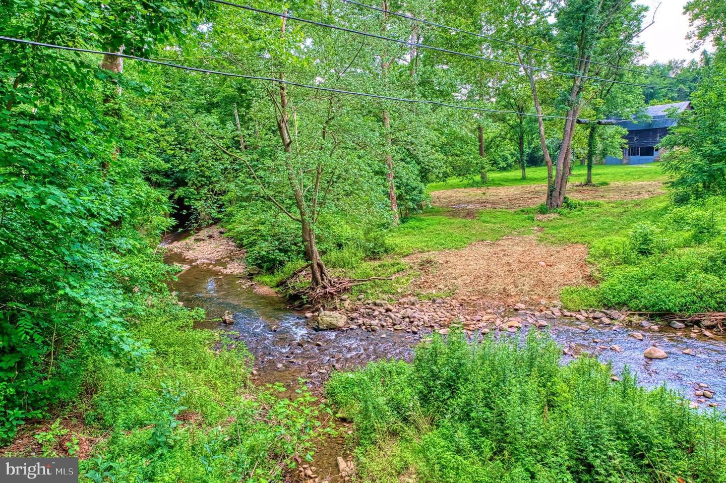 18 Old Mill Road photo 3