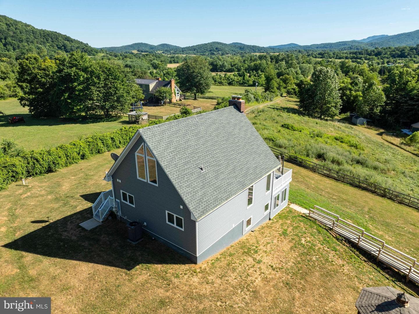 32 Old Hollow Road photo 11