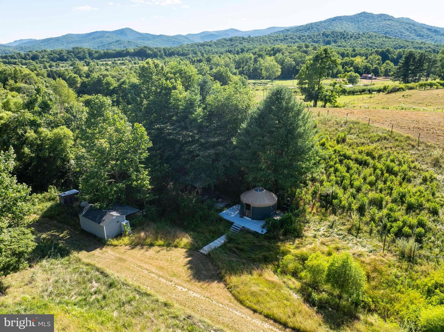 32 Old Hollow Road photo 21