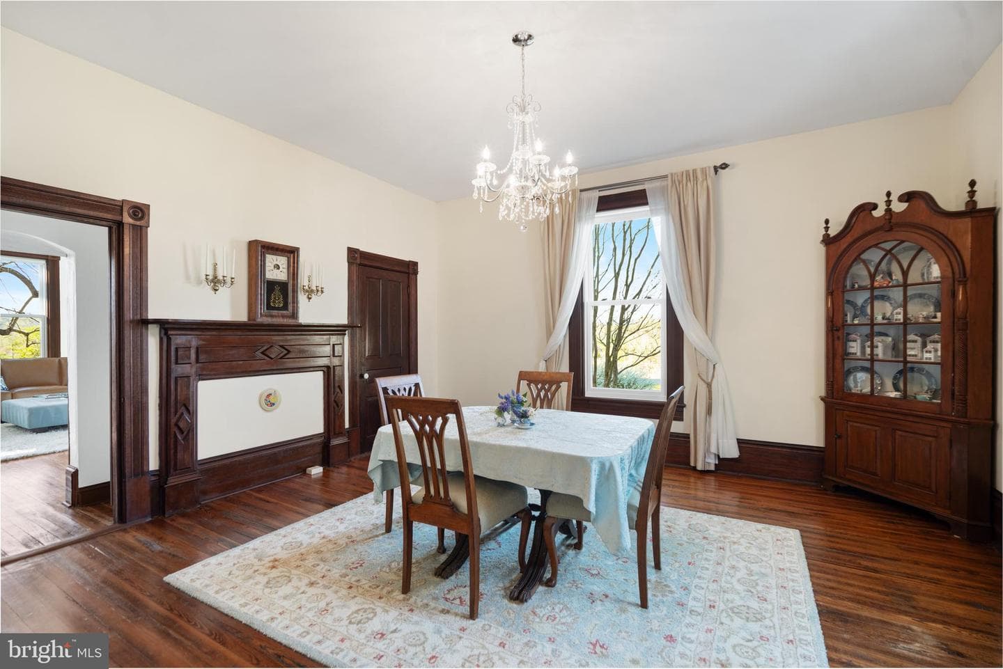 873 Hawlin Road photo 20