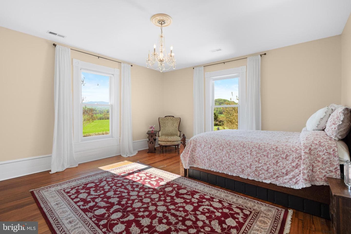 873 Hawlin Road photo 29