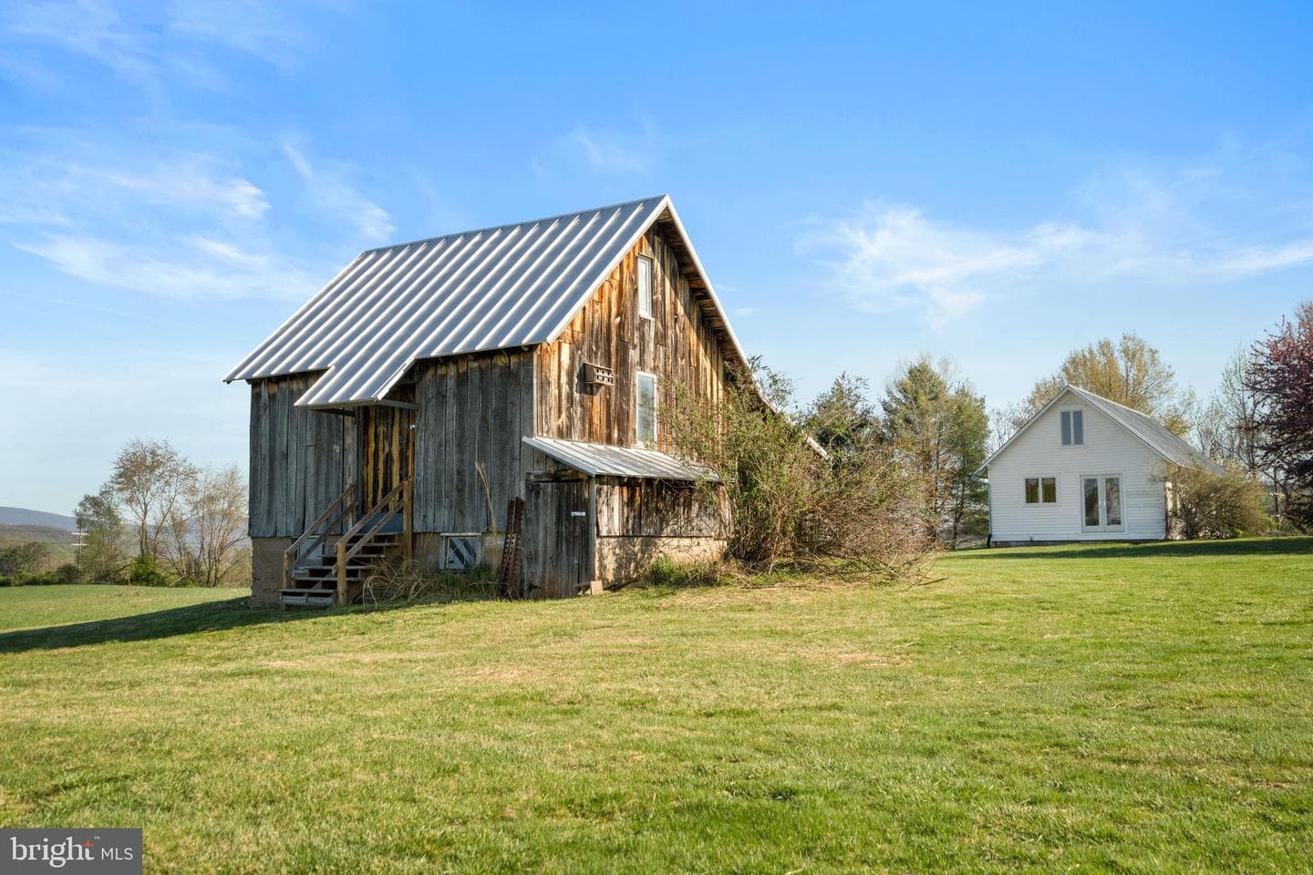 873 Hawlin Road photo 31