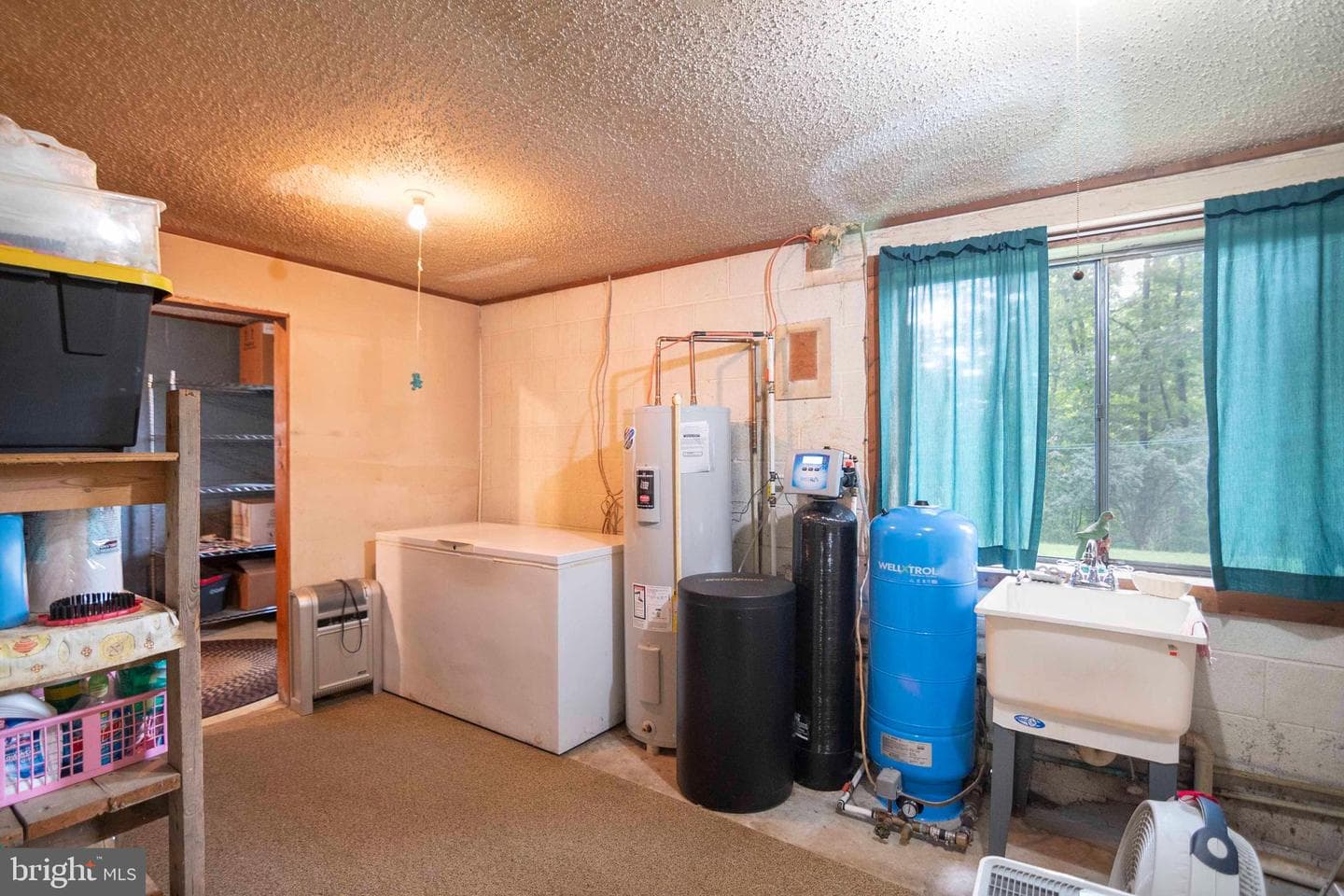 112 Highland Way photo 17