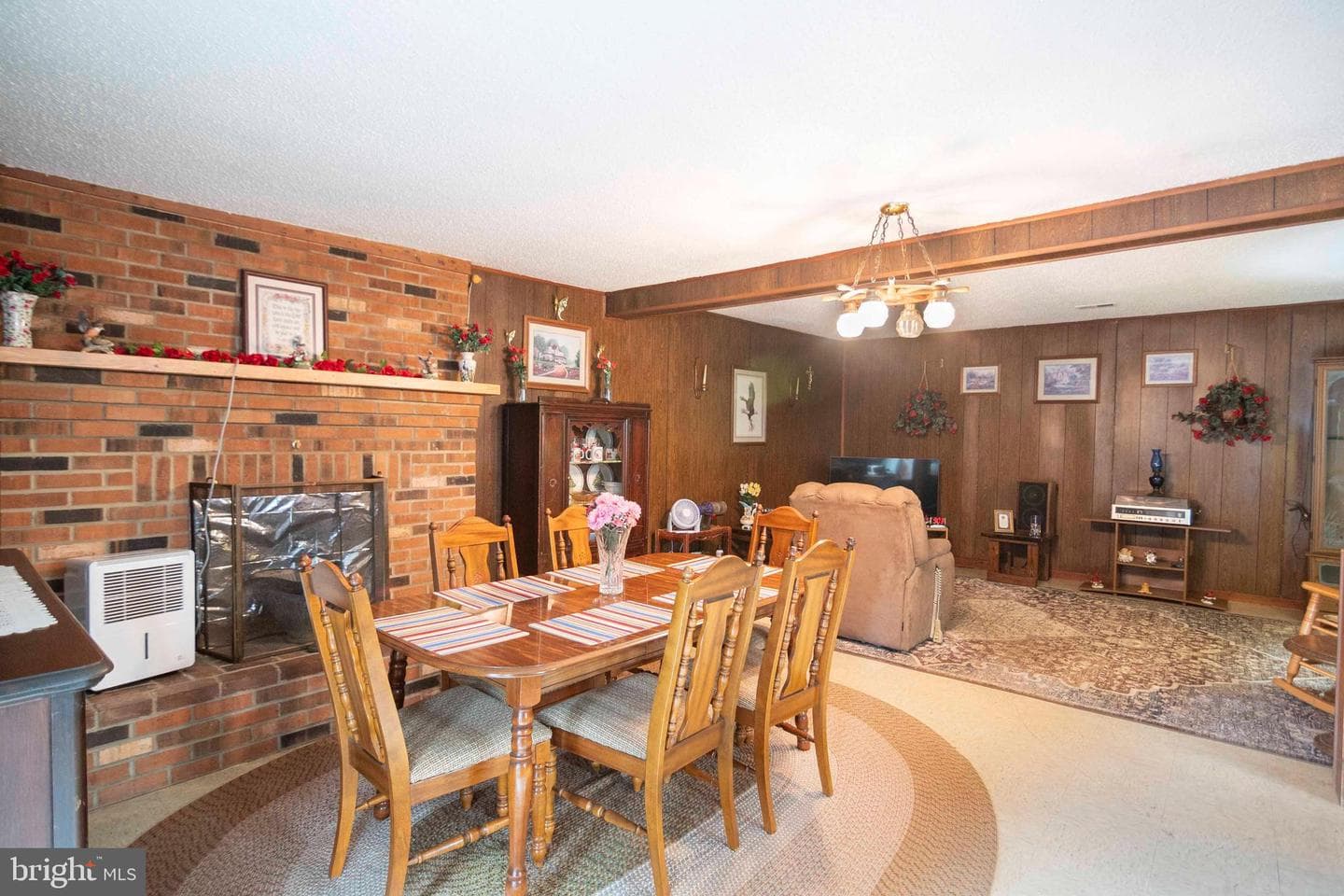 112 Highland Way photo 5
