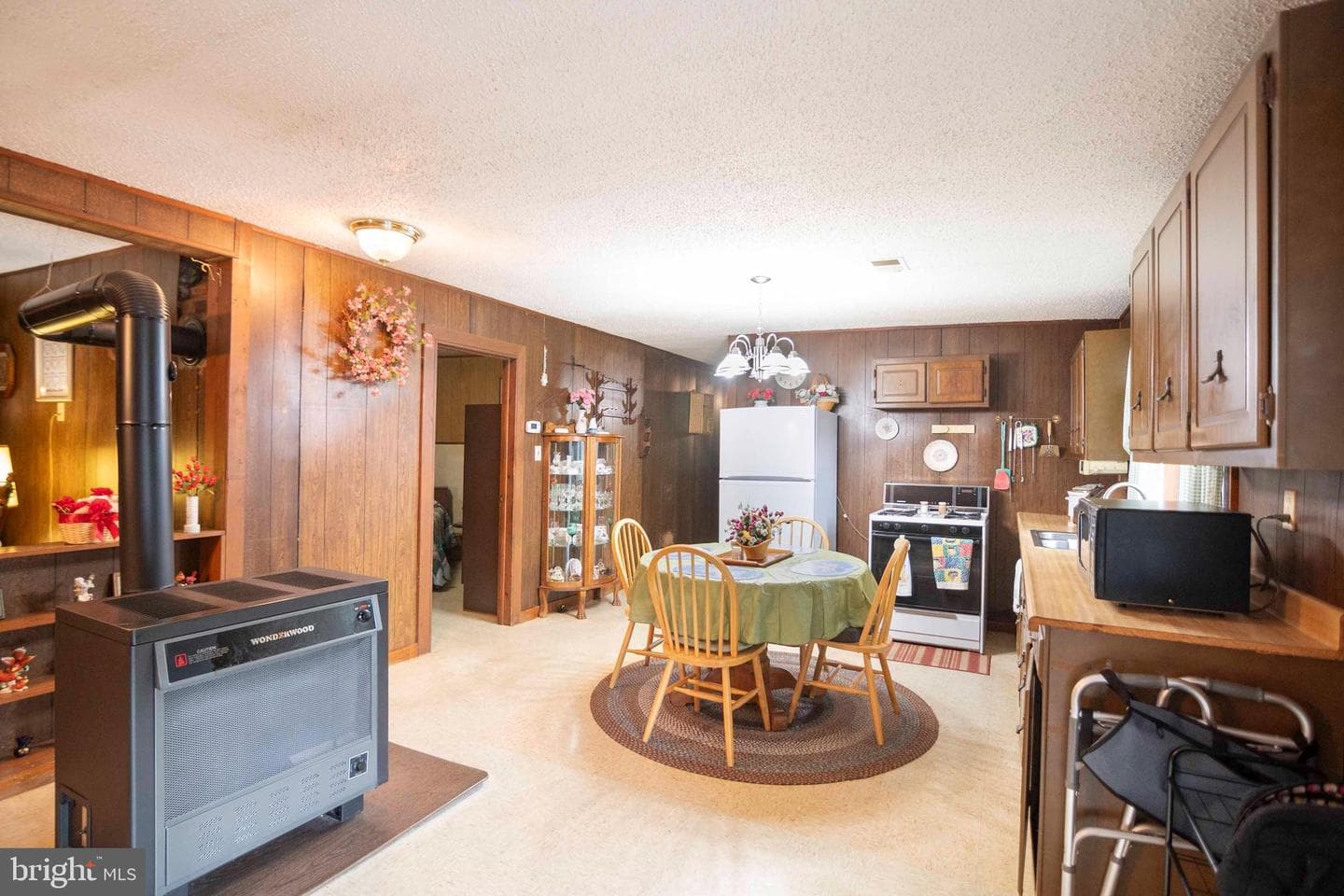 112 Highland Way photo 9