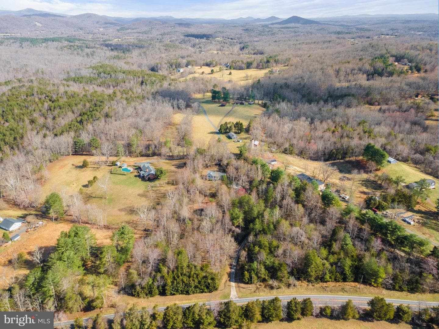 5585 Sperryville Pike photo 47