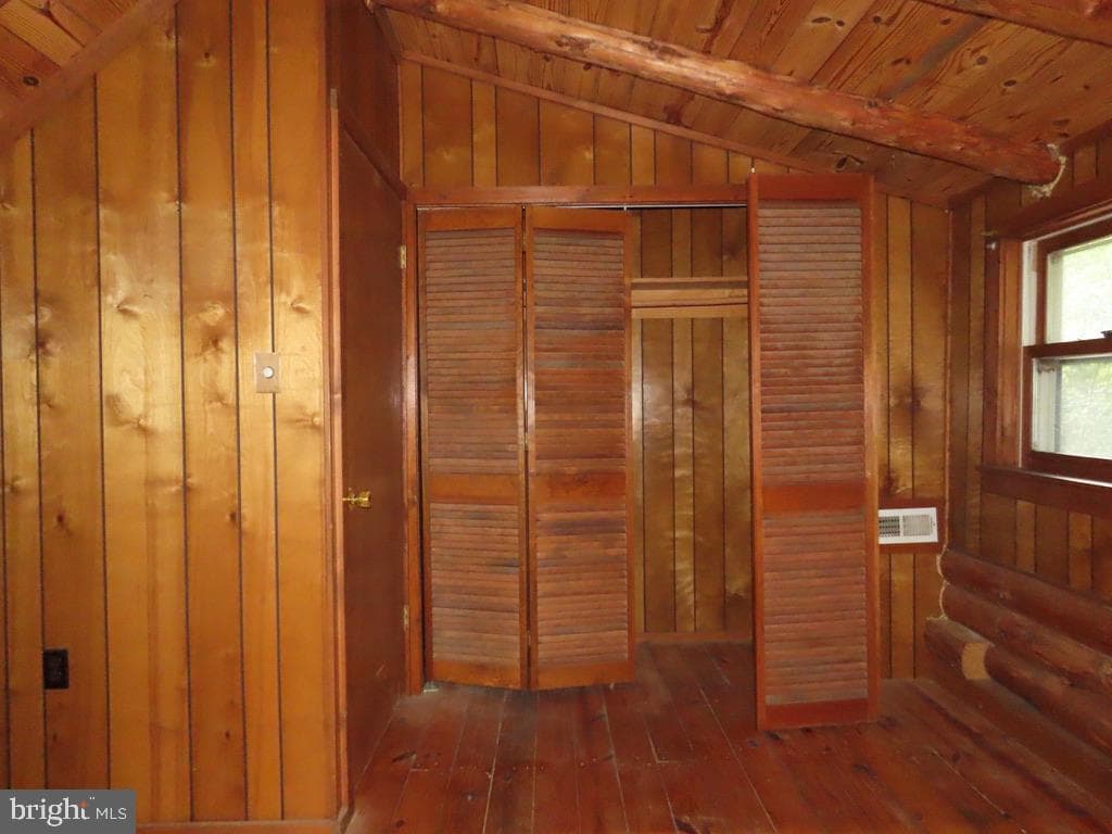 300 Seven Ponds Road photo 18