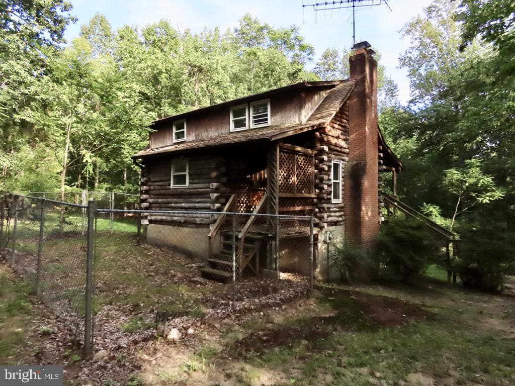 300 Seven Ponds Road photo 3