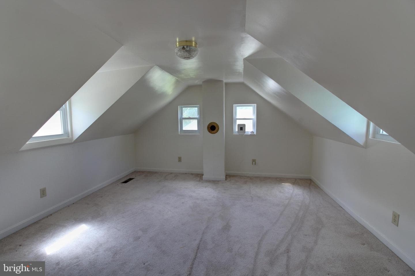 14305 Lee Highway photo 15