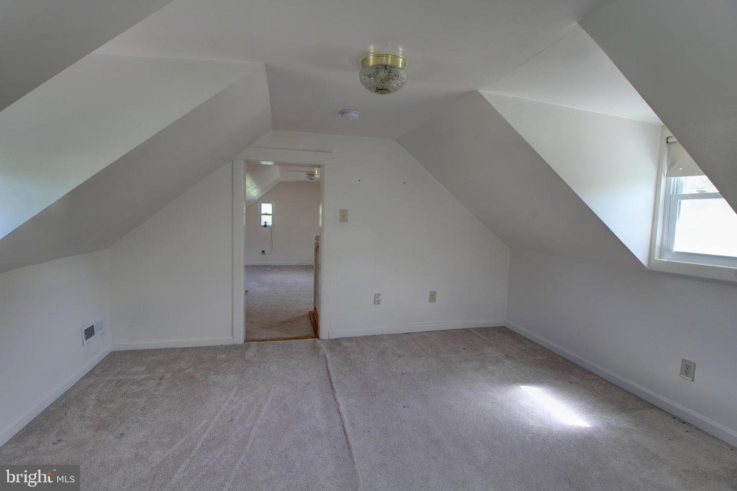14305 Lee Highway photo 16