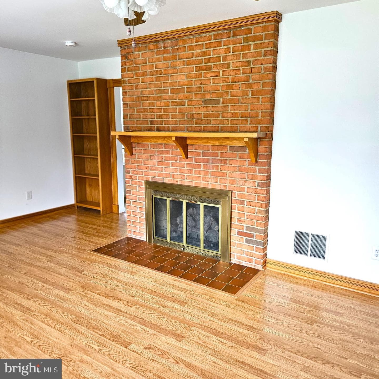 7 Skyline Lane photo 18