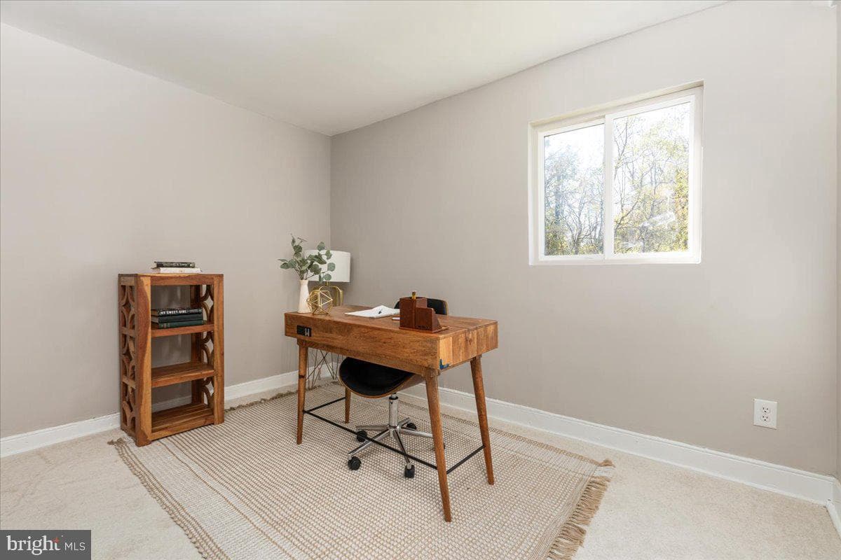 13886 Crest Hill Road photo 12