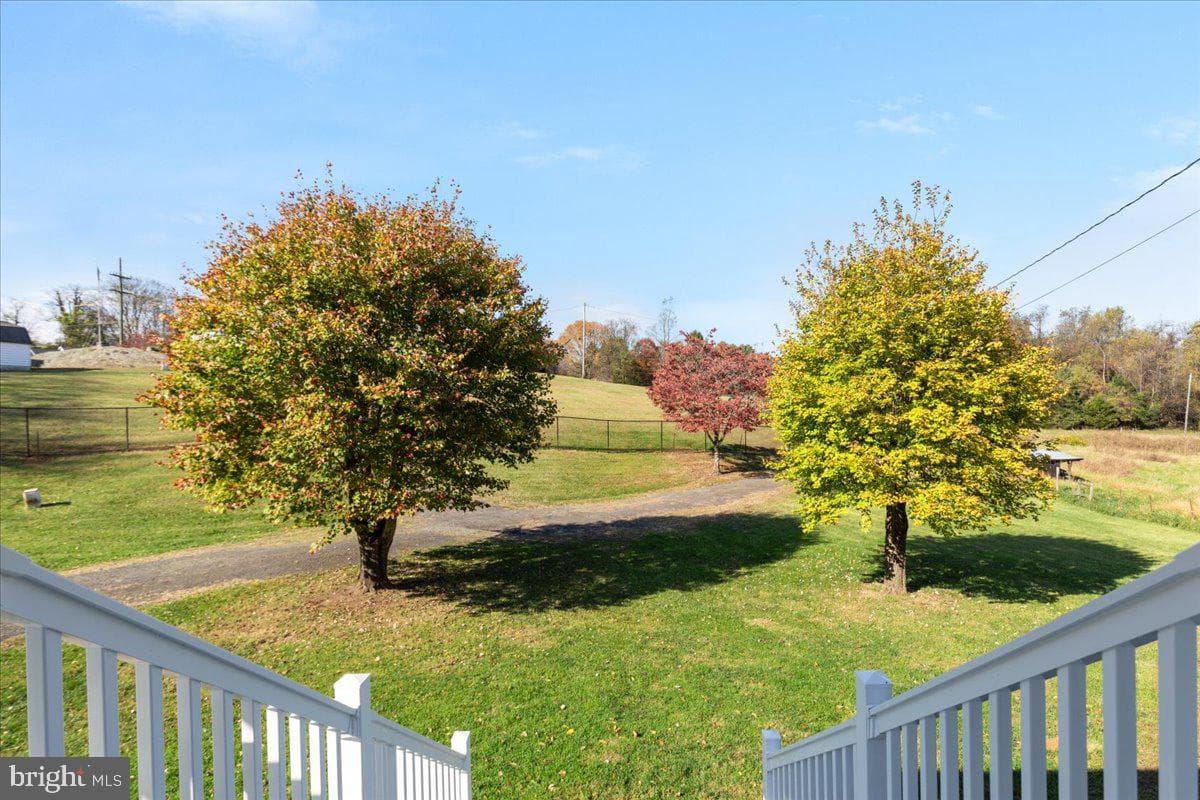 13886 Crest Hill Road photo 27