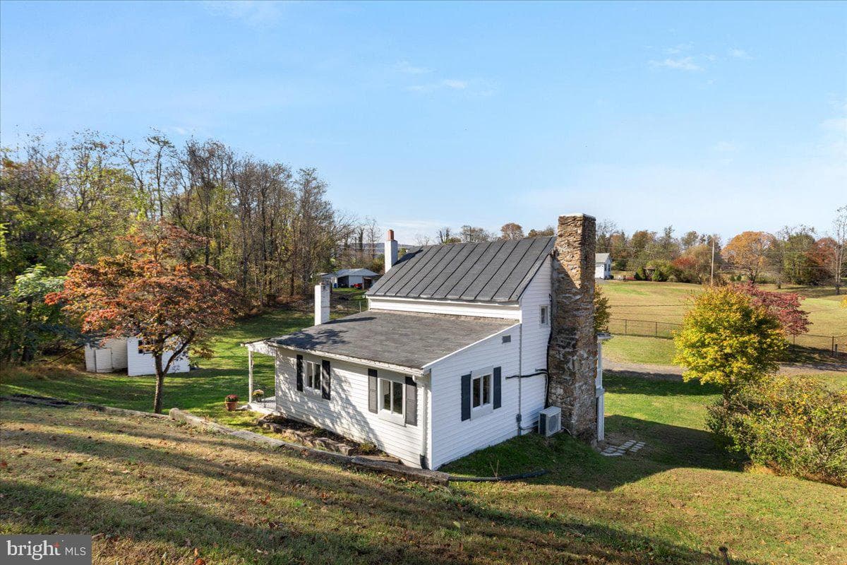 13886 Crest Hill Road photo 32