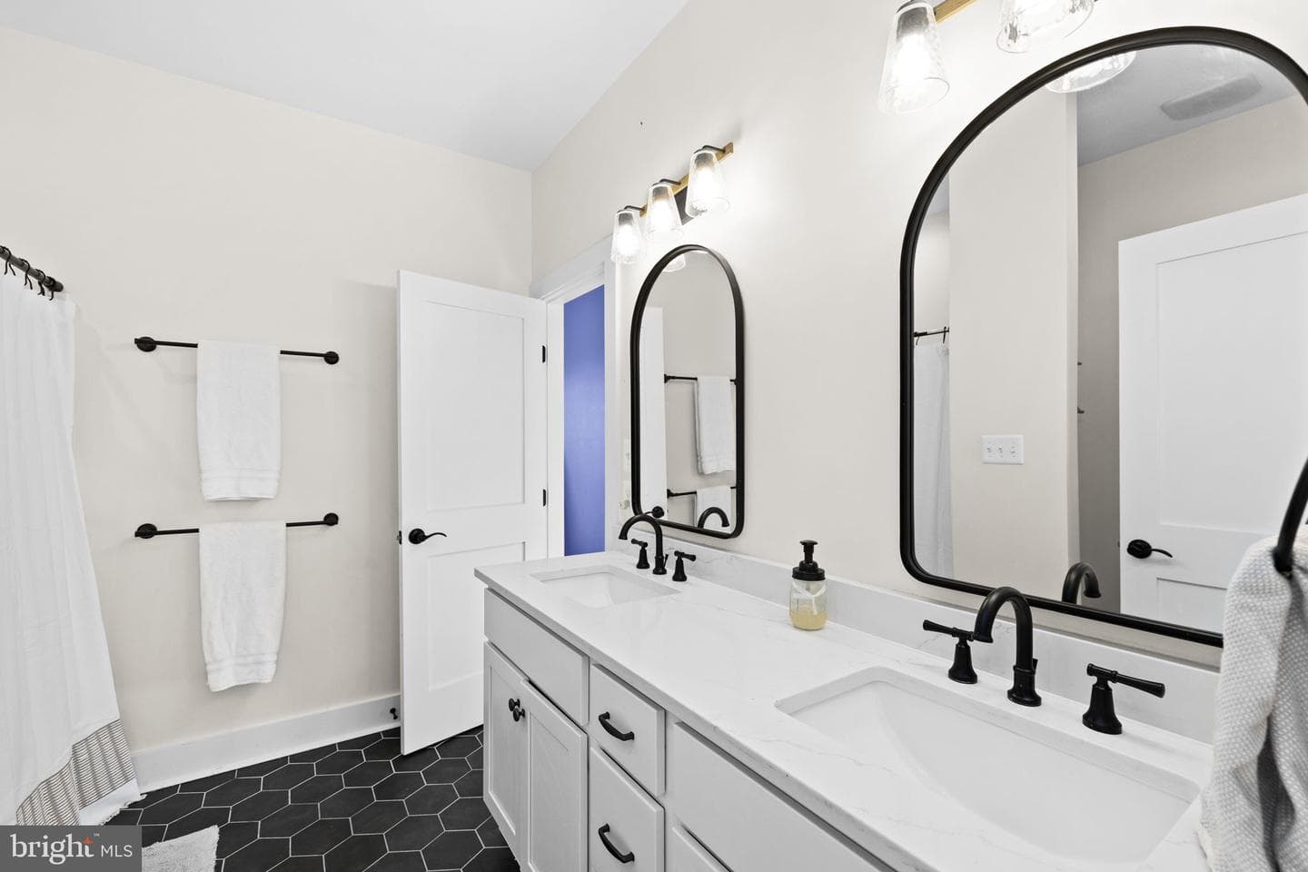 14660 Lee Highway photo 35
