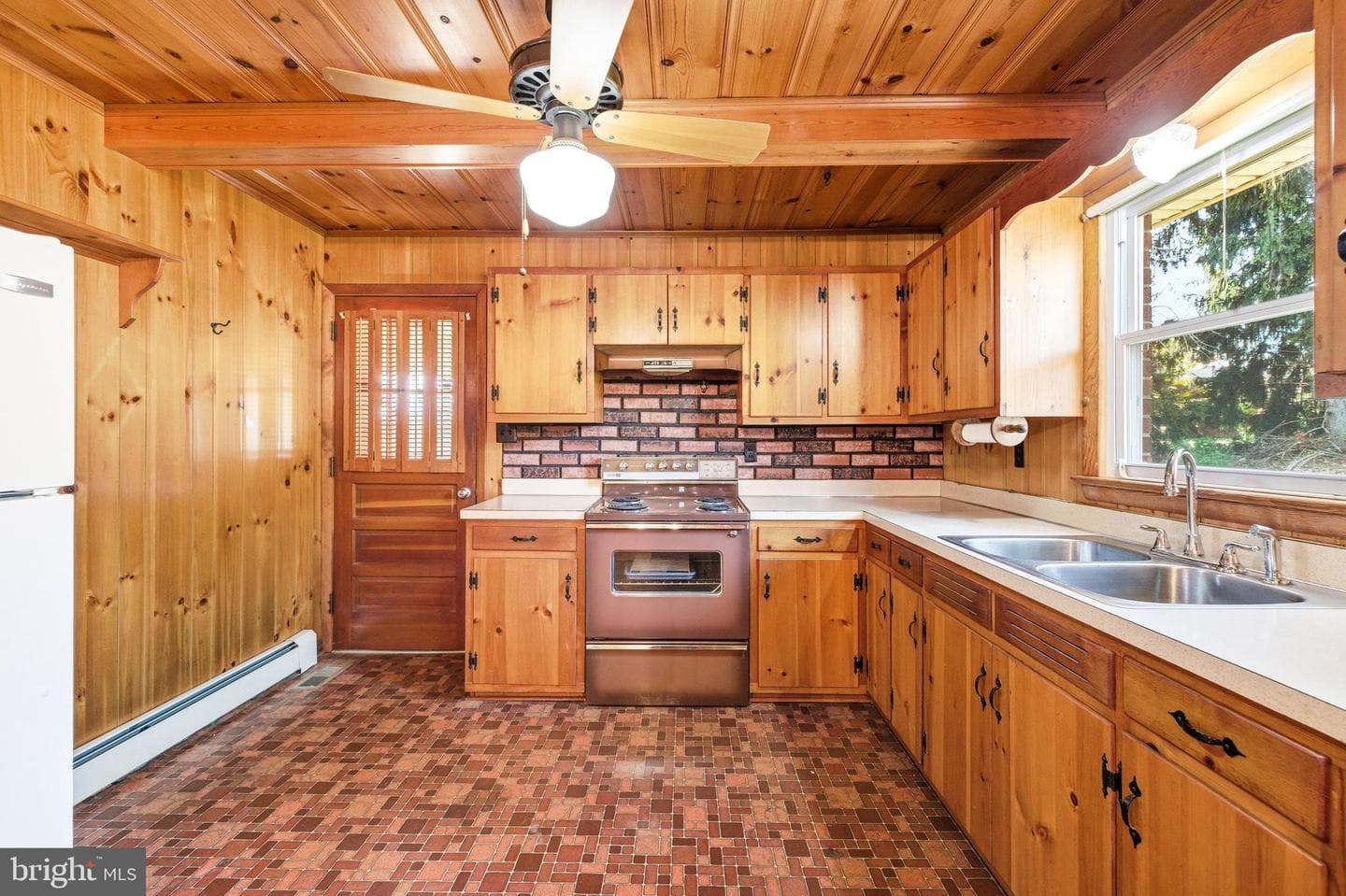 27 Atkins Road photo 4