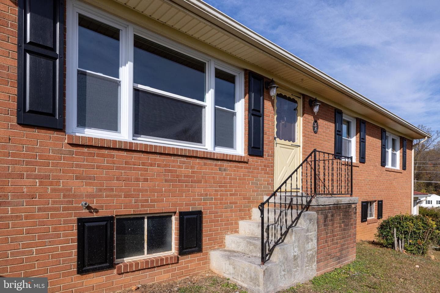 27 Atkins Road photo 44