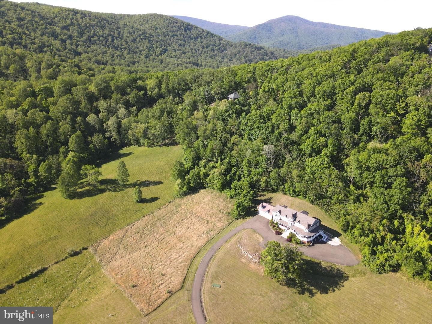 65 Clark Lane photo 3