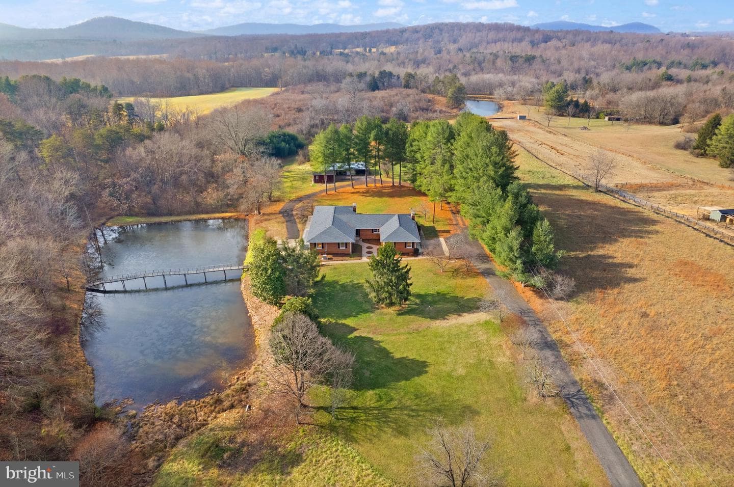 375 Seven Ponds Road photo 1