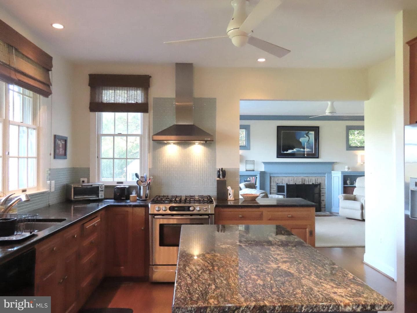 643 Richmond Road photo 14