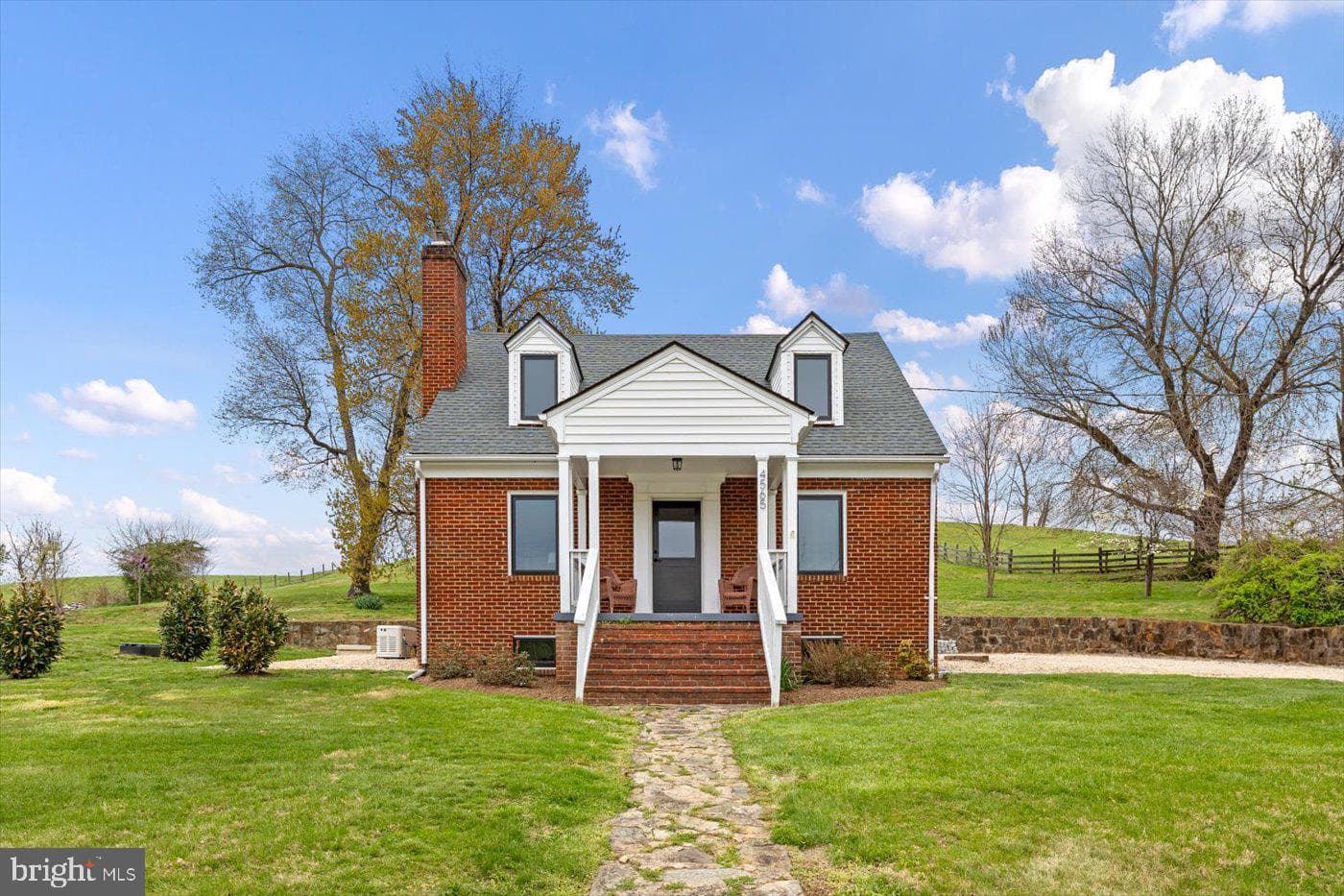 4565 Sperryville Pike photo 2