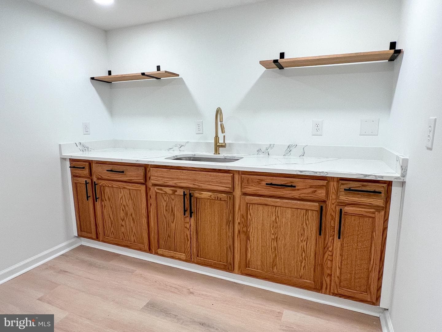 22 Hopewell Lane photo 51