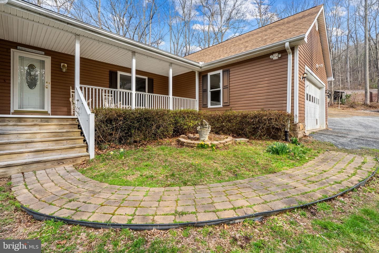 584 S Poes Road photo 20
