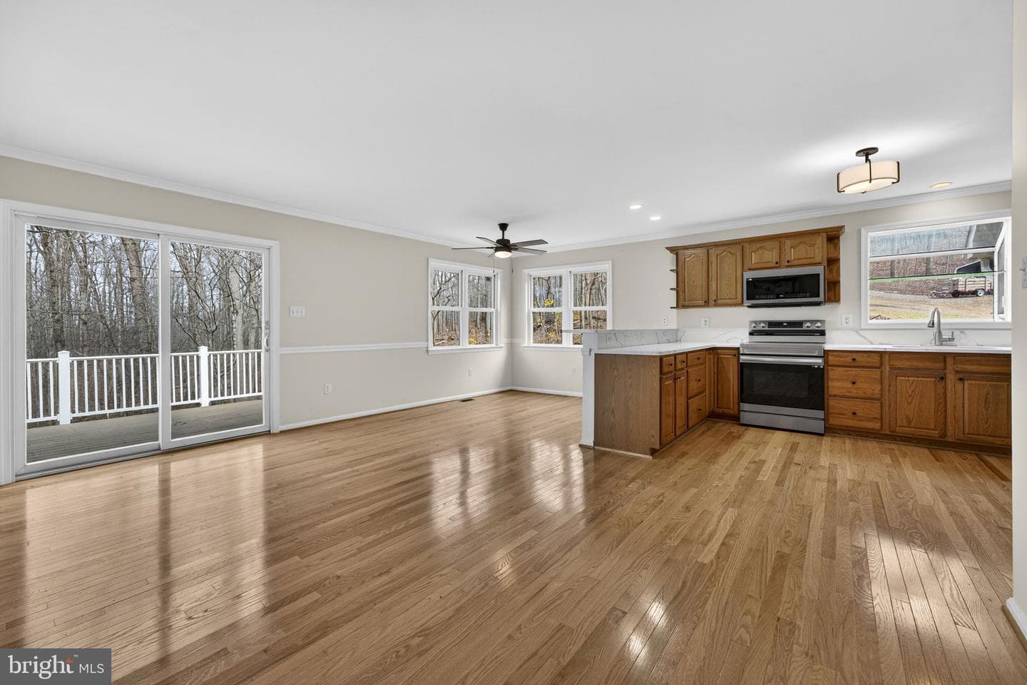 584 S Poes Road photo 33